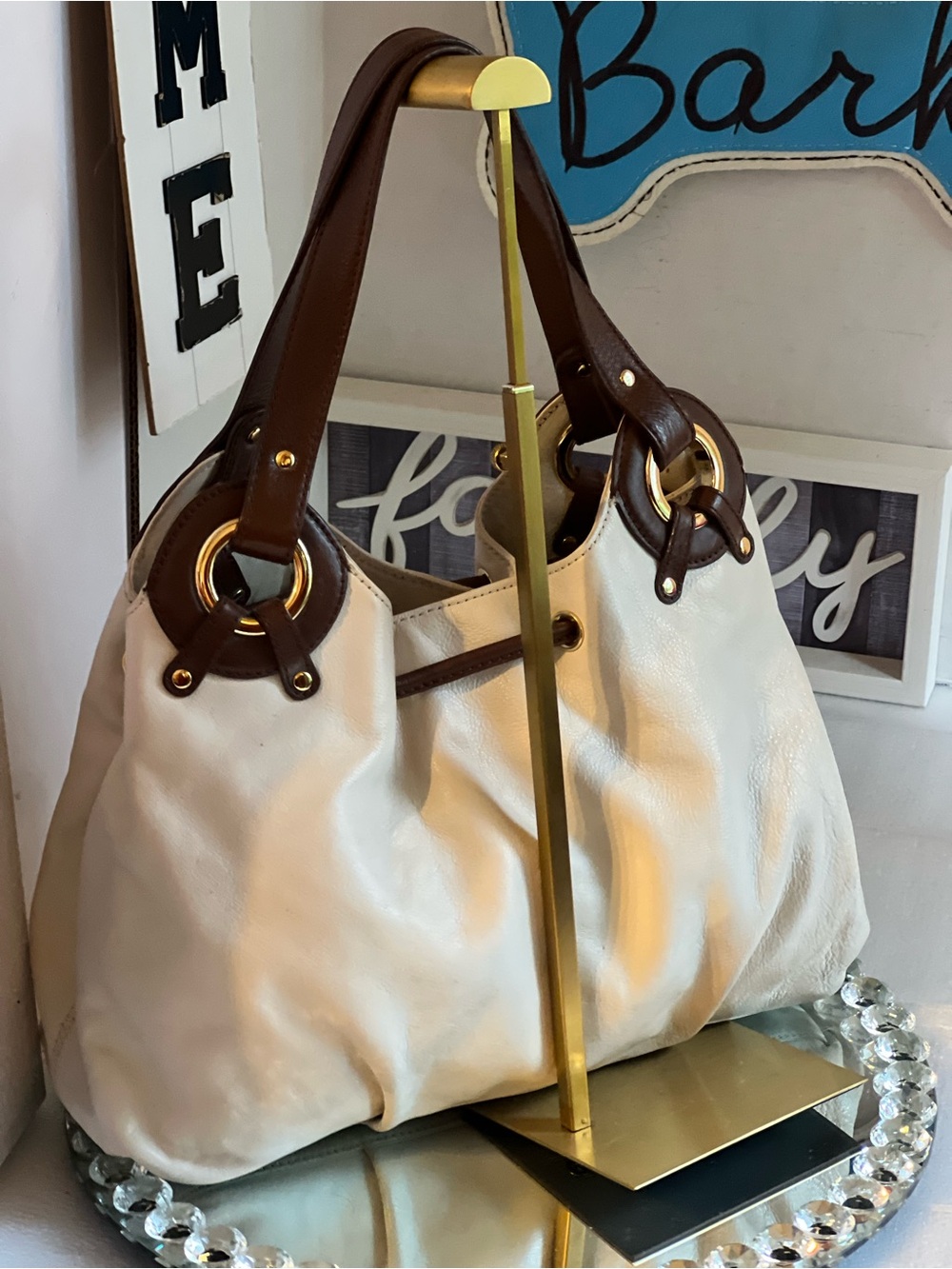 Michael Kors Cream and Brown Leather Shoulder Bag - Picture 5 of 14